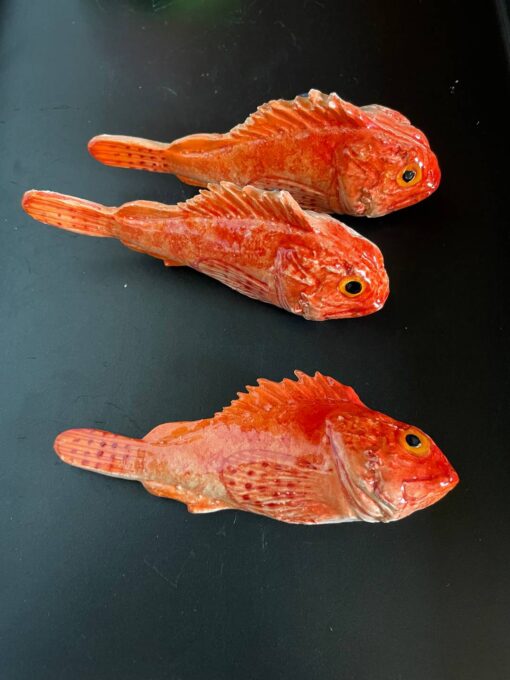 Sebaste rouge poisson céramique